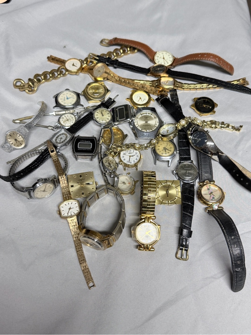 Vintage Women’s Watches Quarts Windup Times & Misc Lot Bundle